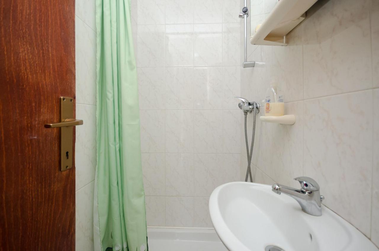 Apartments Milan โปเรช ภายนอก รูปภาพ